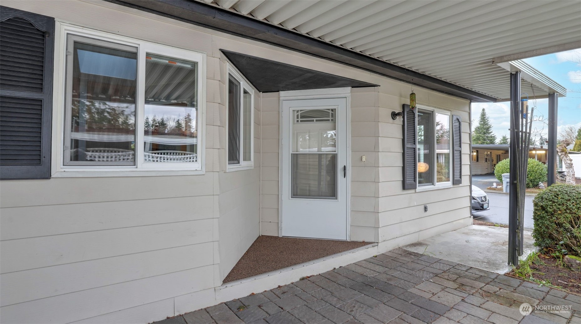 201 Union Avenue Southeast, Unit 220 Renton, WA 98059 - Photo 5 of 33 Gallery Image 5