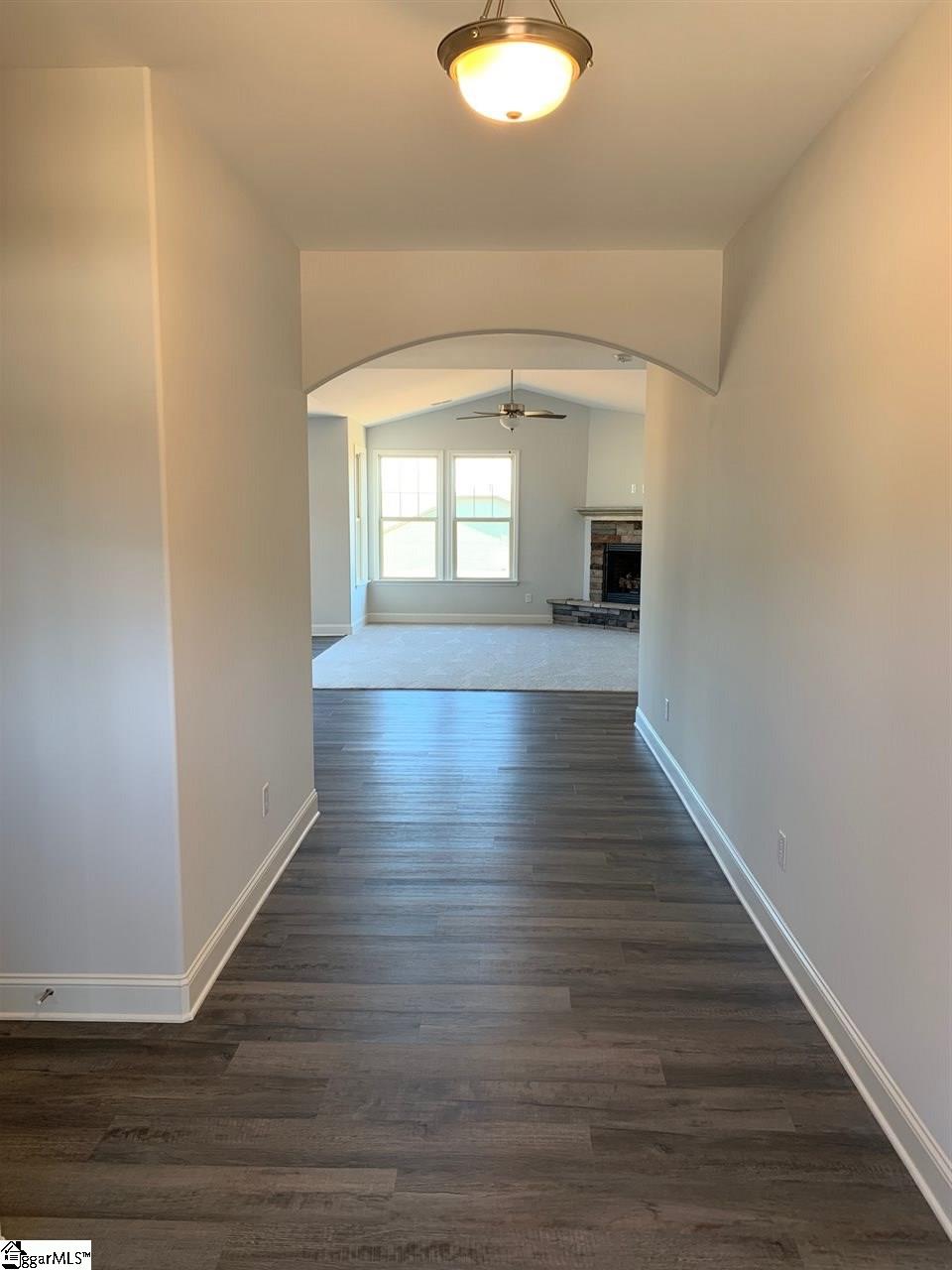 301 Ellsberry Way Greer, SC 29651 - Photo 3 of 21 Gallery Image 3