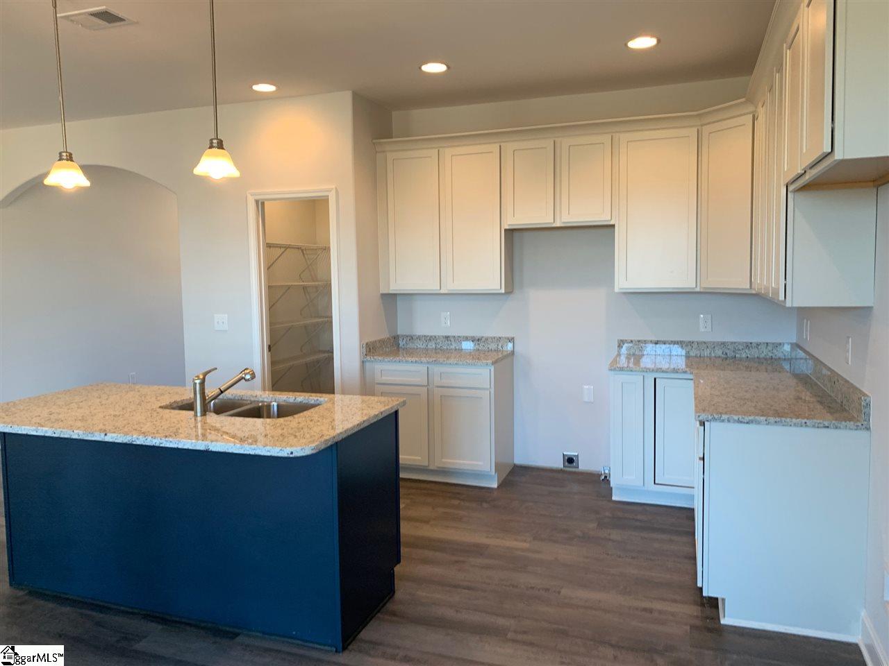 301 Ellsberry Way Greer, SC 29651 - Photo 5 of 21 Gallery Image 5
