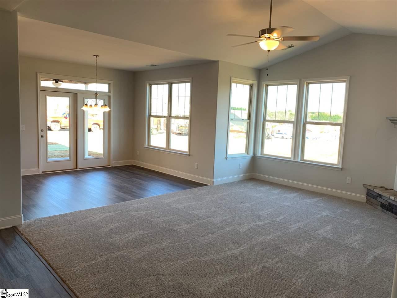 301 Ellsberry Way Greer, SC 29651 - Photo 6 of 21 Gallery Image 6