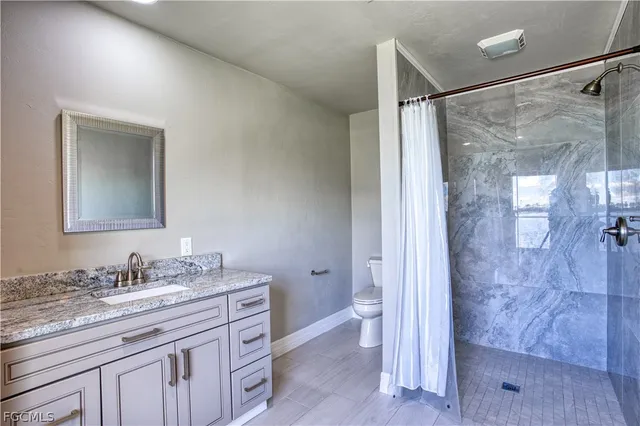 $7,500 | 911 Southwest 3rd Avenue, Cape Coral, FL 33991