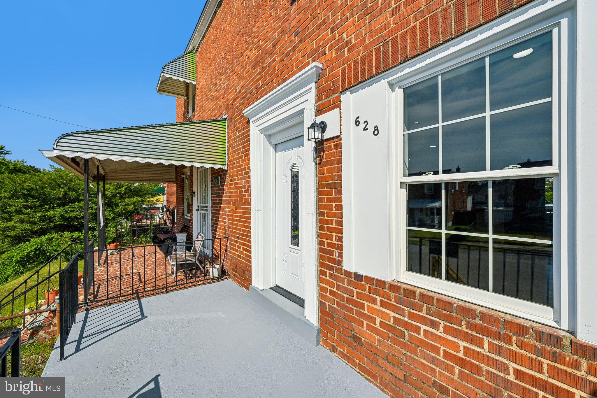 628 Roundview Road Baltimore, MD 21225 - Photo 4 of 43