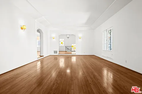$2,495,000 | 361 North Mansfield Avenue, Los Angeles, CA 90036