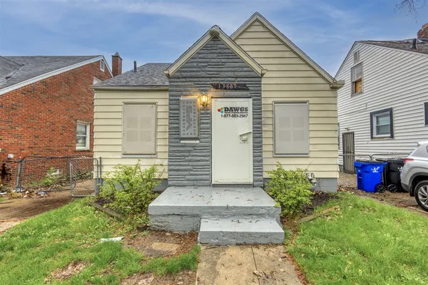 $1,350 | 13881 Carlisle Street, Detroit, MI 48205