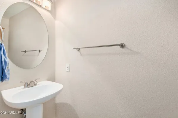 $2,800 | 8930 East Yucca Street, Scottsdale, AZ 85260