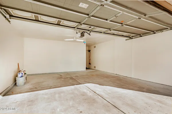 $2,800 | 8930 East Yucca Street, Scottsdale, AZ 85260