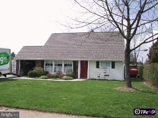 9 Hemlock Road Levittown, PA 19056 - Photo 1 of 1 Gallery Image 1