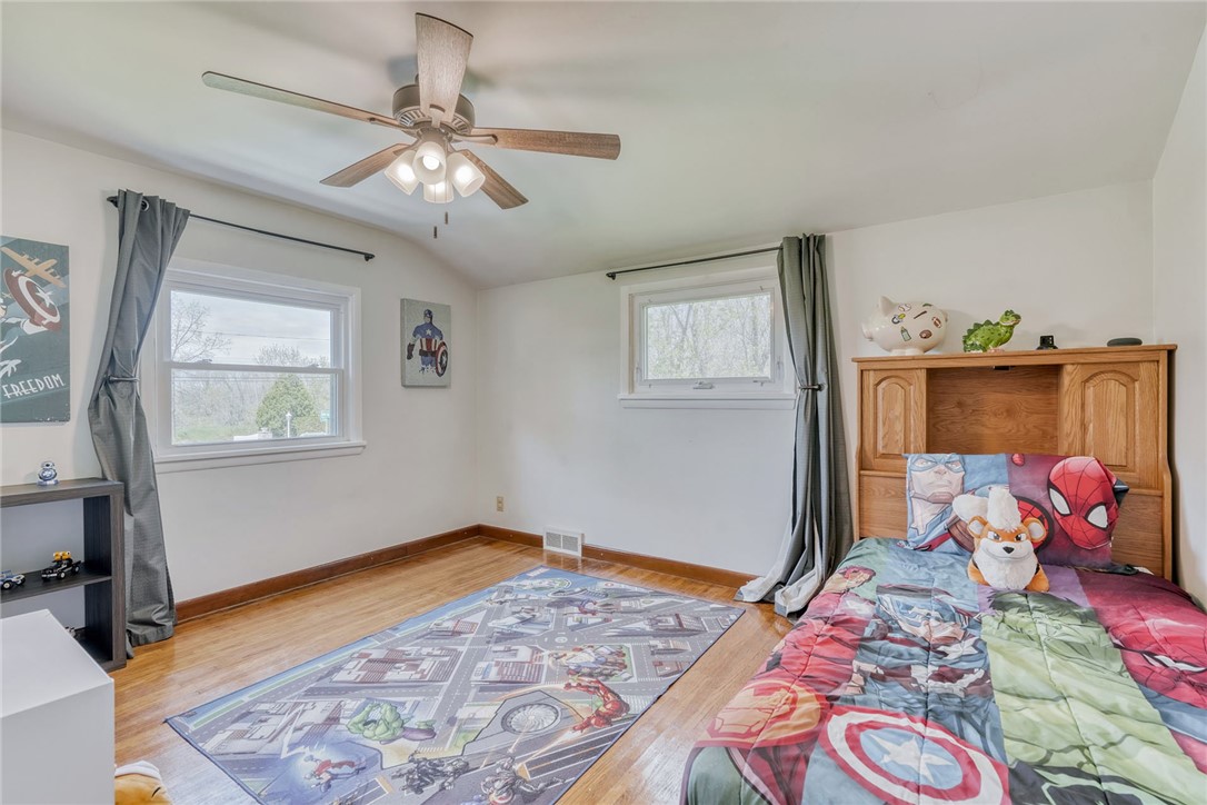 1293 Lake Road Webster, NY 14580 - Photo 17 of 40