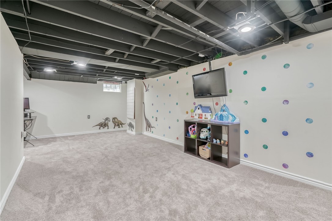 1293 Lake Road Webster, NY 14580 - Photo 25 of 40