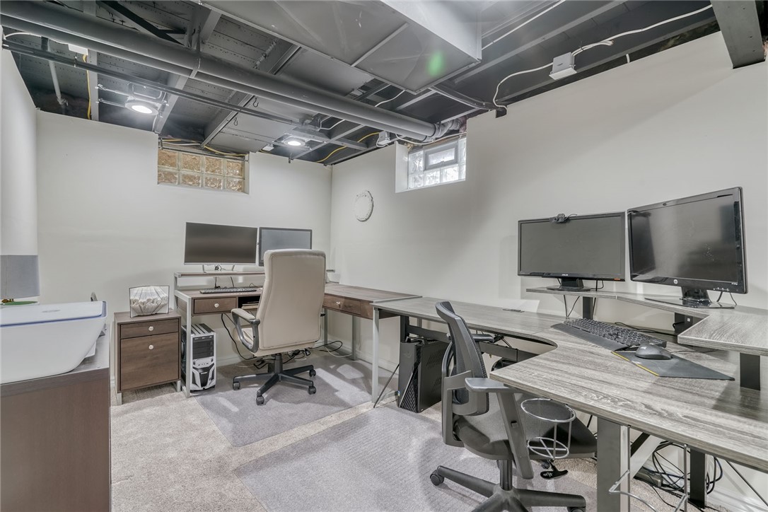 1293 Lake Road Webster, NY 14580 - Photo 29 of 40