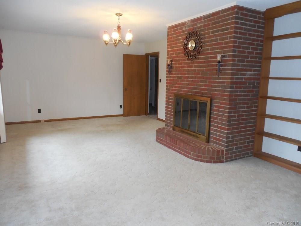419 Section House Road Hickory, NC 28601 - Photo 6 of 24 Gallery Image 6