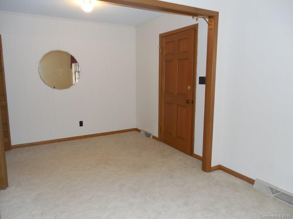 419 Section House Road Hickory, NC 28601 - Photo 7 of 24 Gallery Image 7