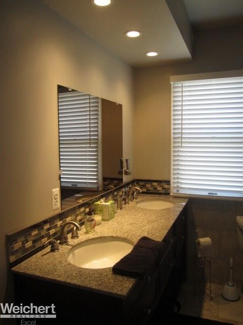 31784 North River Road Harrison Township, MI 48045 - Photo 46 of 66 31343983-45.JPG