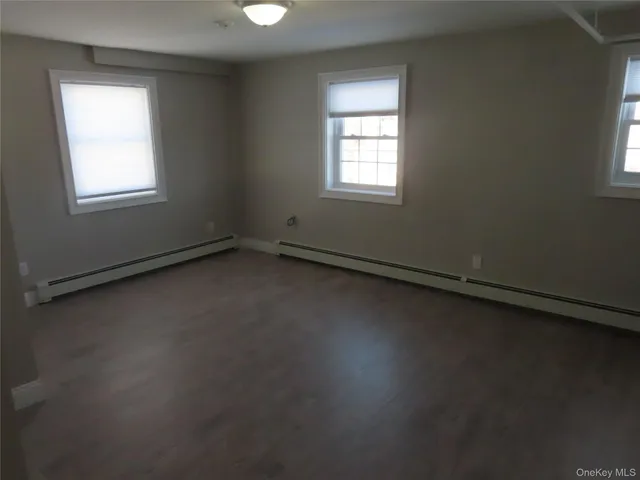 $3,400 | 54 2nd Avenue, Bay Shore, NY 11706