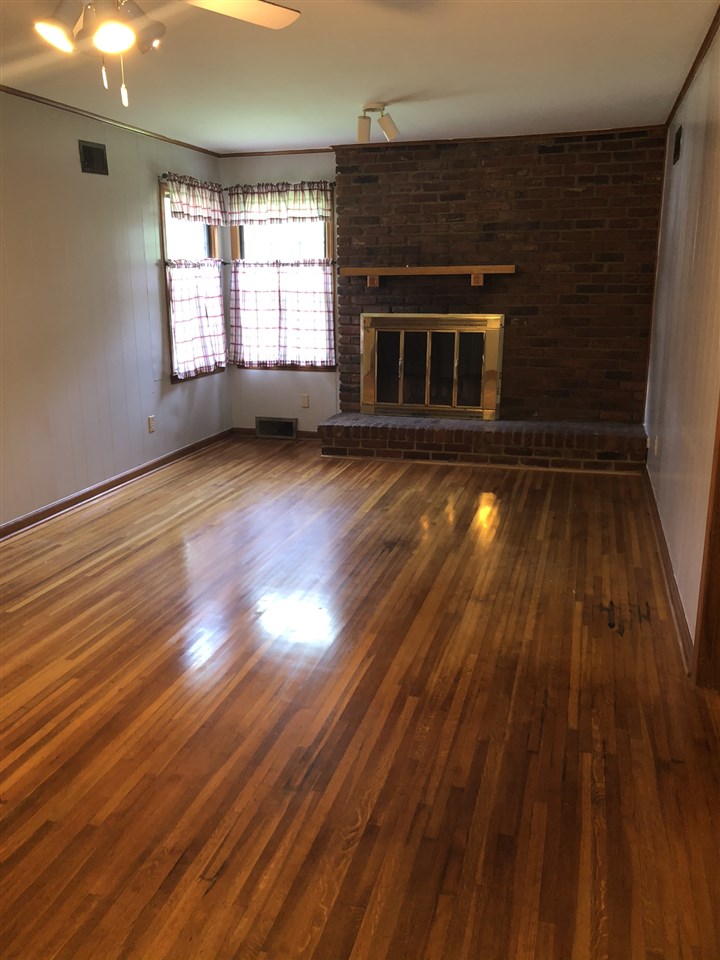 2919 Bannockburn Road Memphis, TN 38128 - Photo 3 of 16 Gallery Image 3