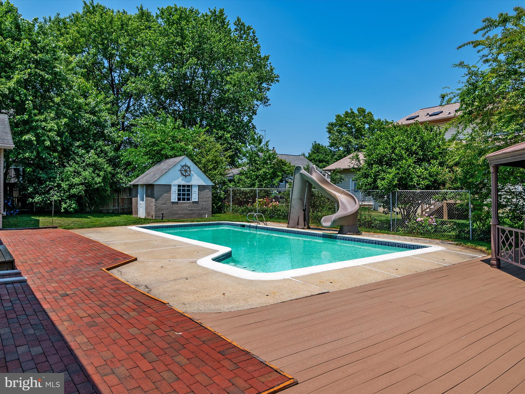 1619 Midland Road Edgewater, MD 21037 - Photo 2 of 42