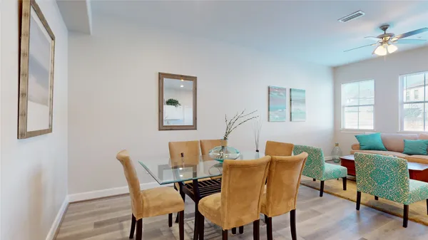 $2,097 | 504 Nursery Road, Unit 3105, The Woodlands, TX 77380