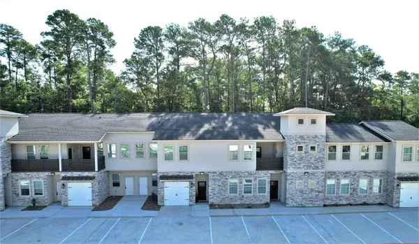 $2,097 | 504 Nursery Road, Unit 3105, The Woodlands, TX 77380