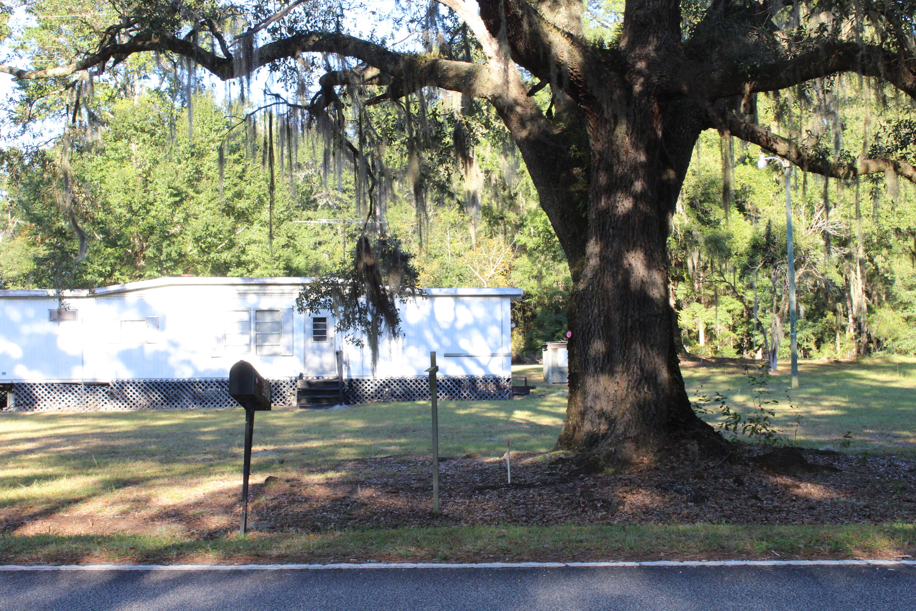 3320 French Santee Road Jamestown, SC 29453 - Photo 3 of 18 IMG_8467