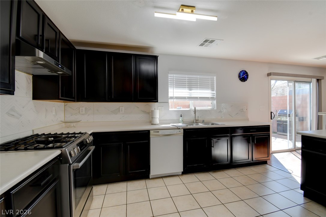 9303 Valley Ranch Avenue Las Vegas, NV 89178 - Photo 13 of 45