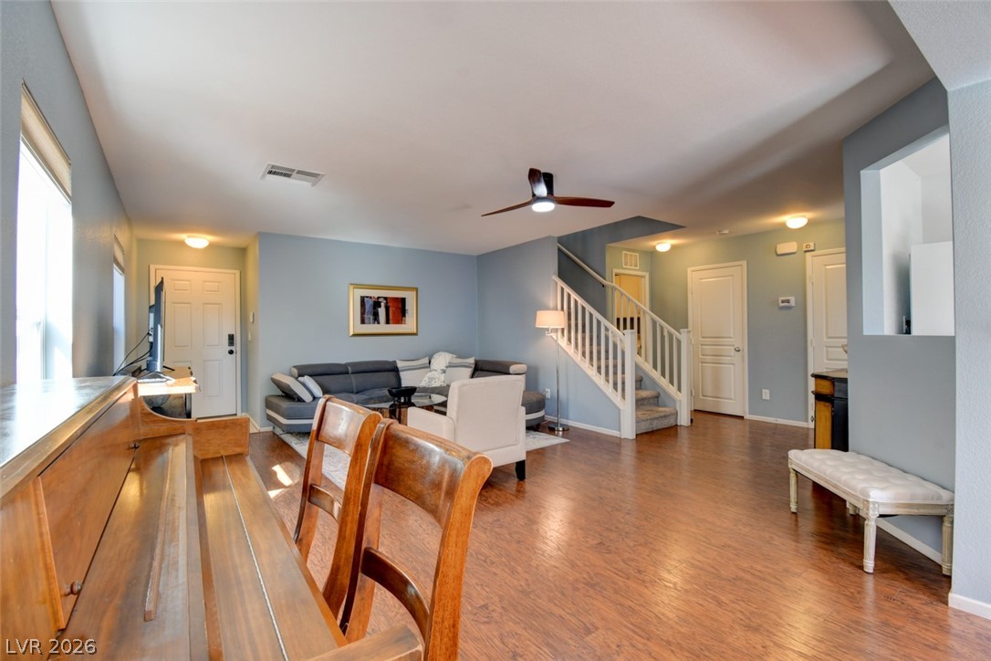 9303 Valley Ranch Avenue Las Vegas, NV 89178 - Photo 5 of 45