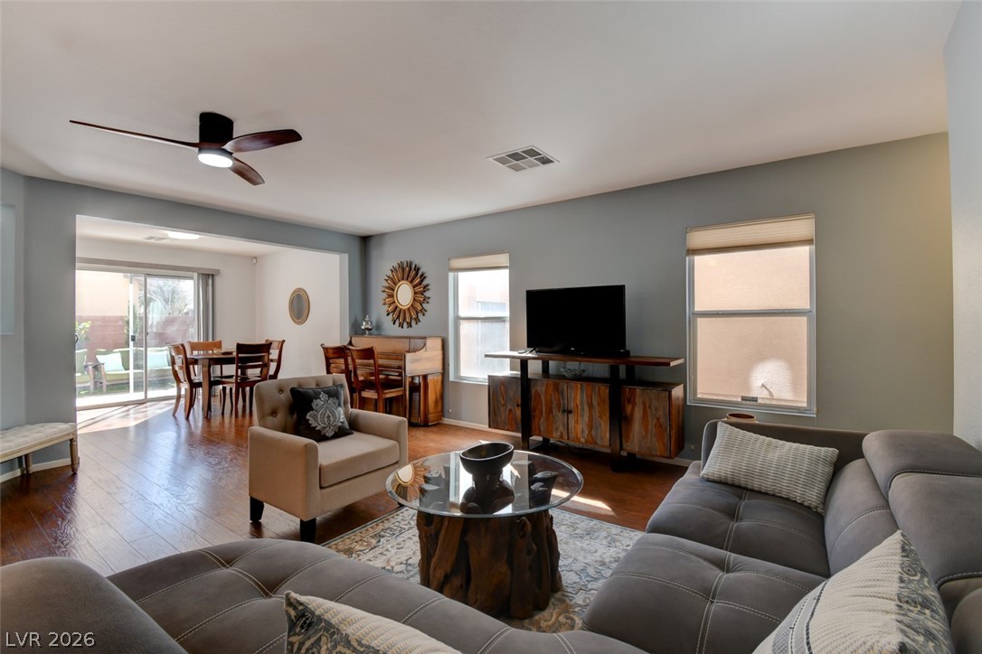 9303 Valley Ranch Avenue Las Vegas, NV 89178 - Photo 7 of 45