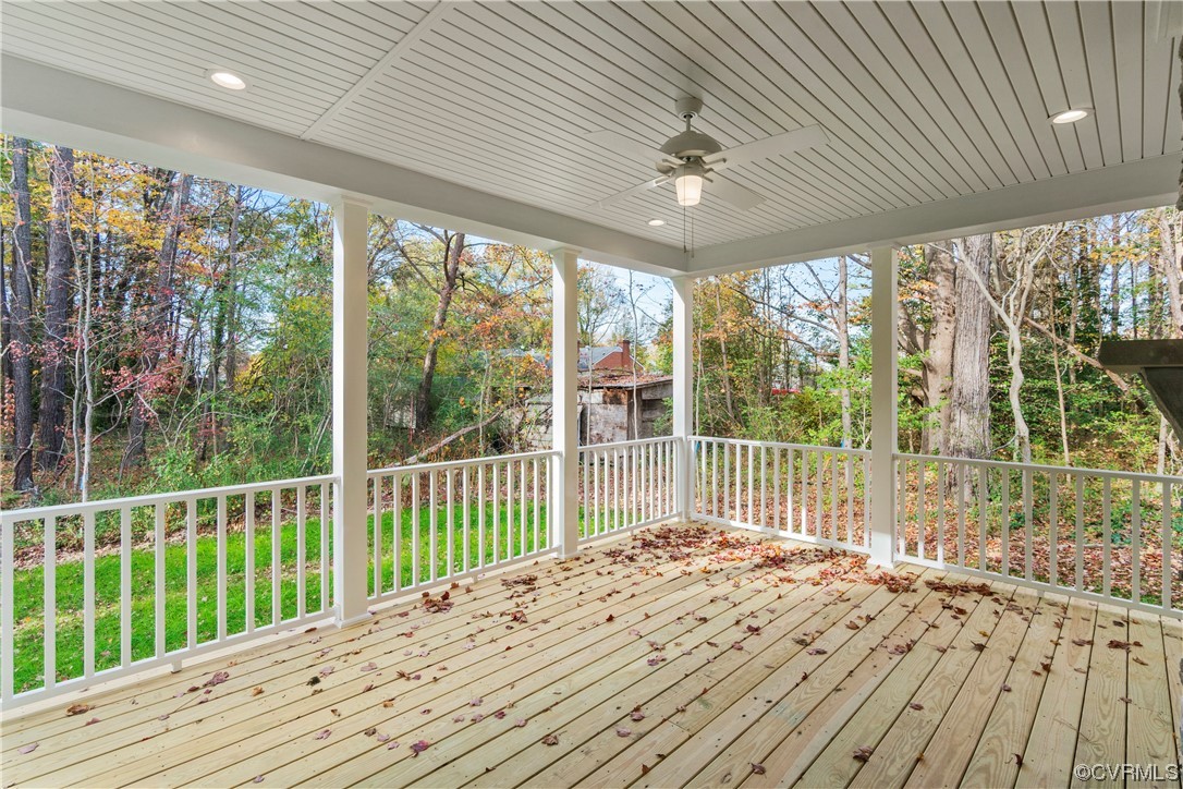 10010 Bo Trail Mechanicsville, VA 23116 - Photo 15 of 16 a view of a balcony