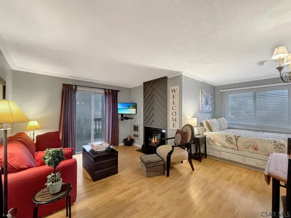 $36,900 | 185 East Valley Point Lane, Unit B101, Claysburg, PA 16625