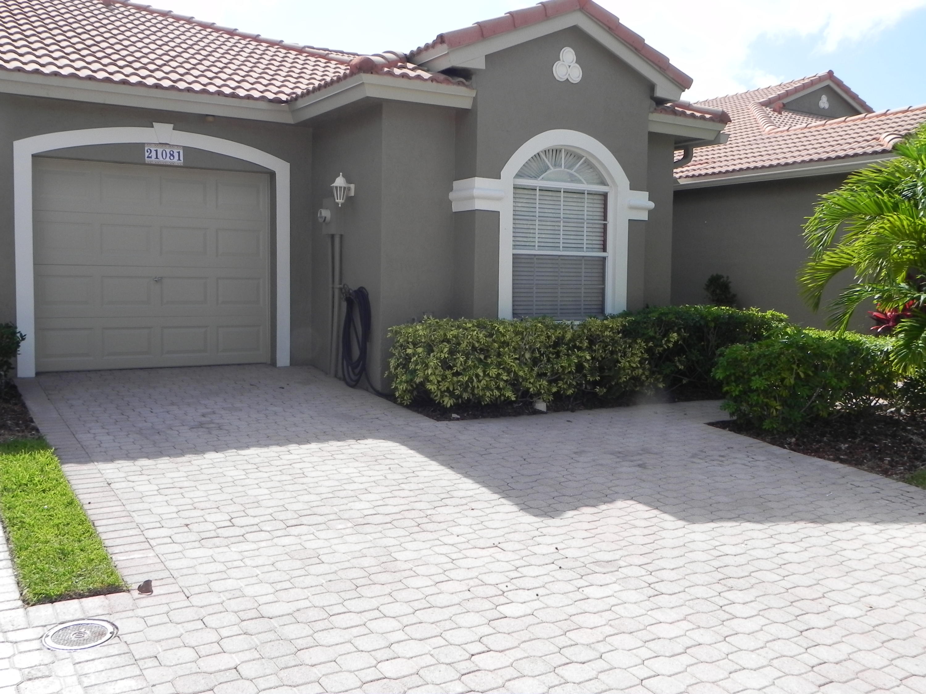 21081 Vía Solano Boca Raton, FL 33433 - Photo 1 of 69 DSCN2703