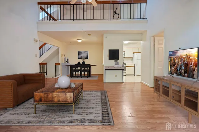 $449,990 | 107 Commons At Kingswood Drive, East Brunswick, NJ 08816