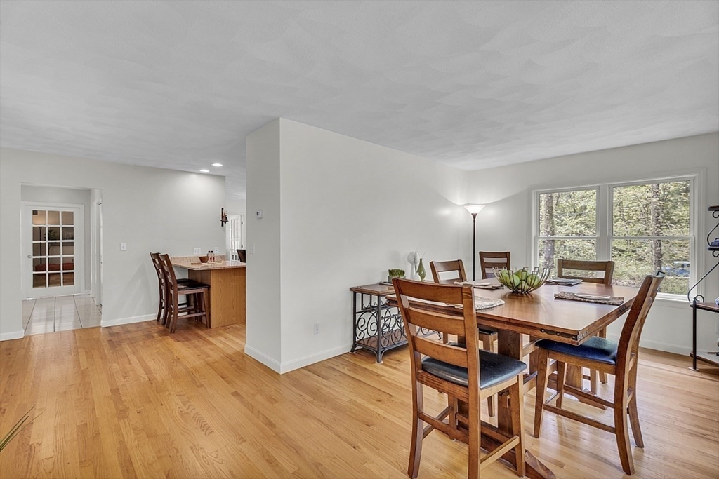 94 Boston Street Middleton, MA 01949 - Photo 12 of 41 Gallery Image 12