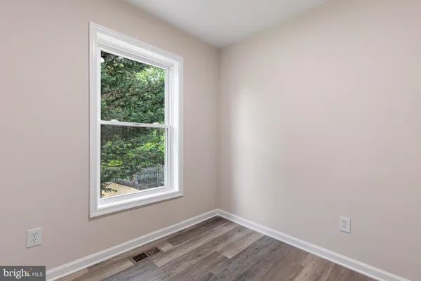 $269,900 | 303 Thayer Court, Newark, DE 19702