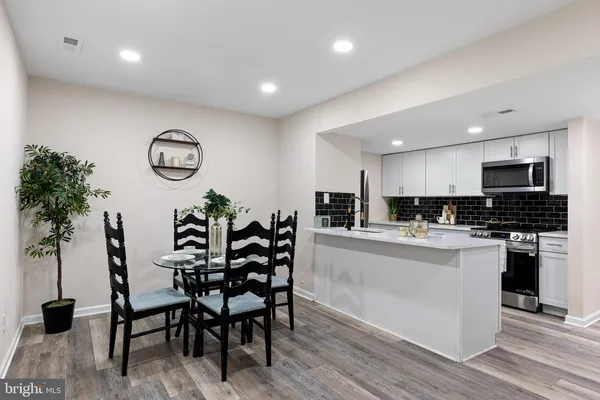 $269,900 | 303 Thayer Court, Newark, DE 19702