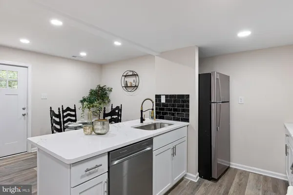 $269,900 | 303 Thayer Court, Newark, DE 19702