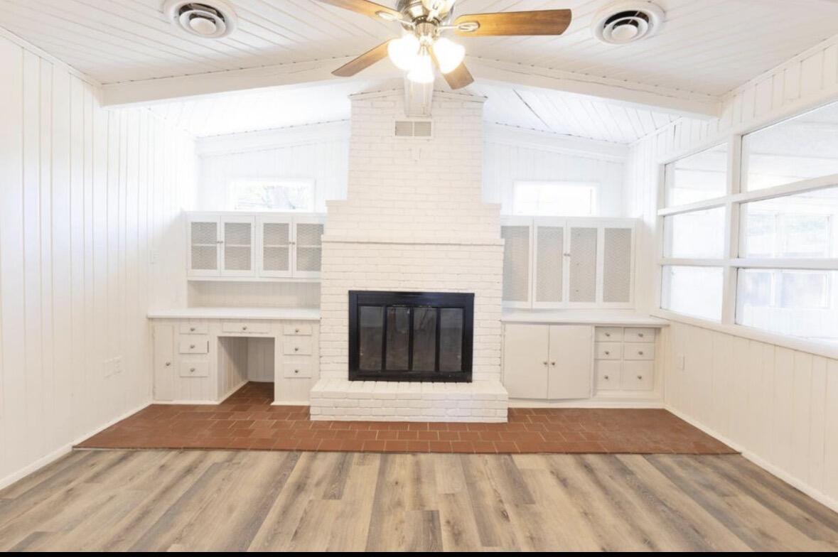 2513 44th Street Lubbock, TX 79413 - Photo 2 of 16 IMG_7639