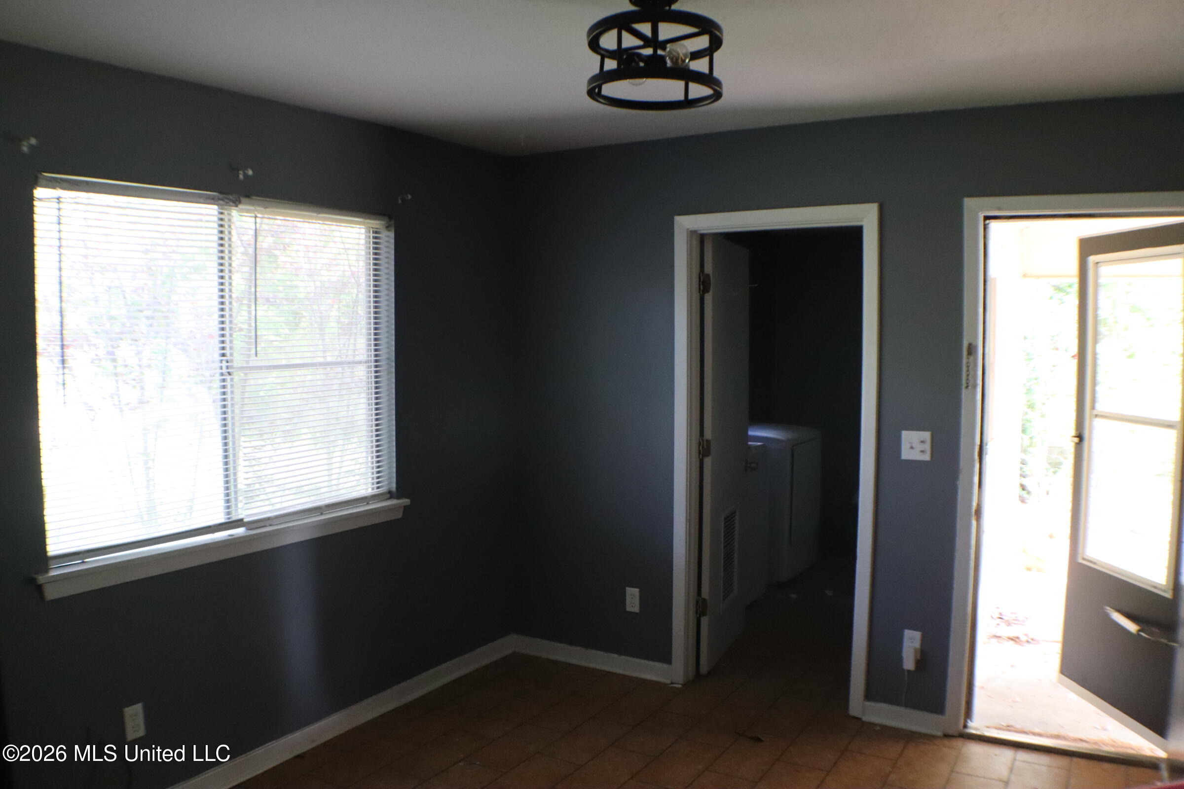 669 Ralde Circle Ridgeland, MS 39157 - Photo 9 of 17 IMG_4143
