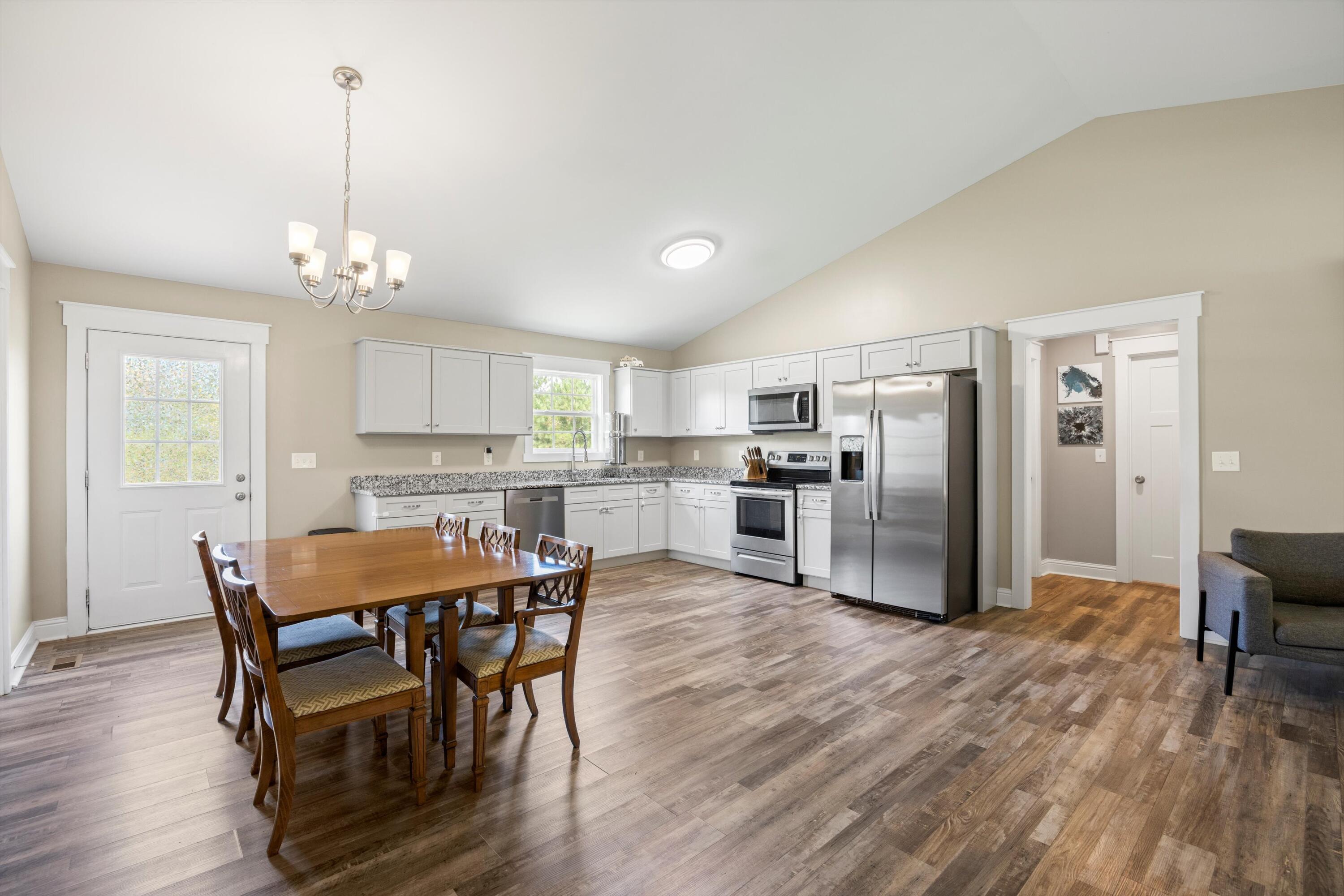 2619 Prospect Road Northeast Dalton, GA 30721 - Photo 9 of 31 09-090A6771