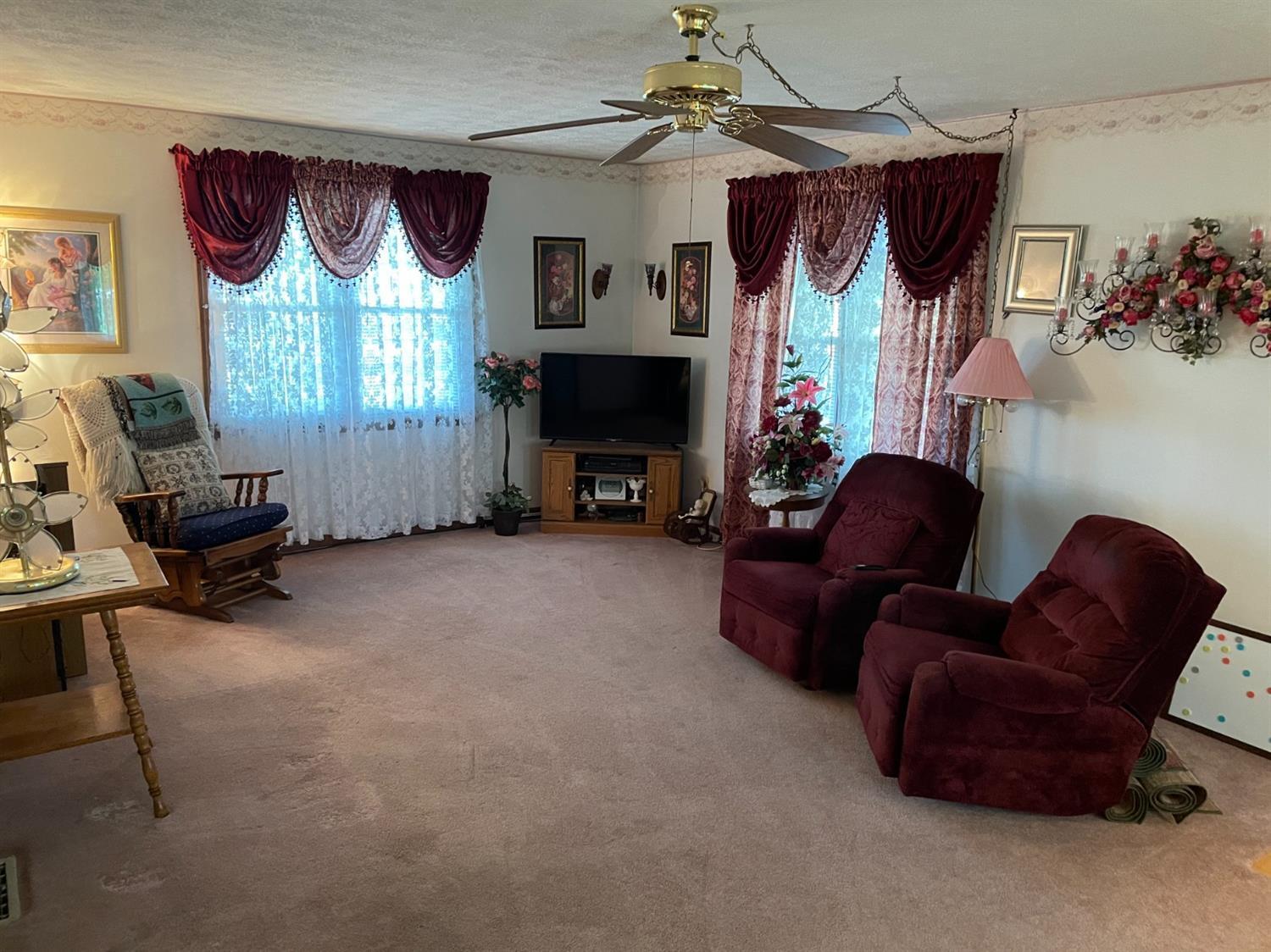 8527 Keister Road Germantown, OH 45327 - Photo 9 of 20