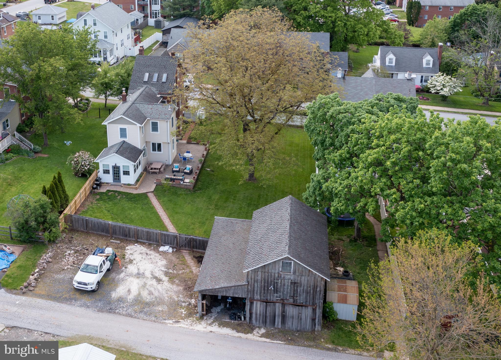 322 Washington Street Spring City, PA 19475 - Photo 8 of 53