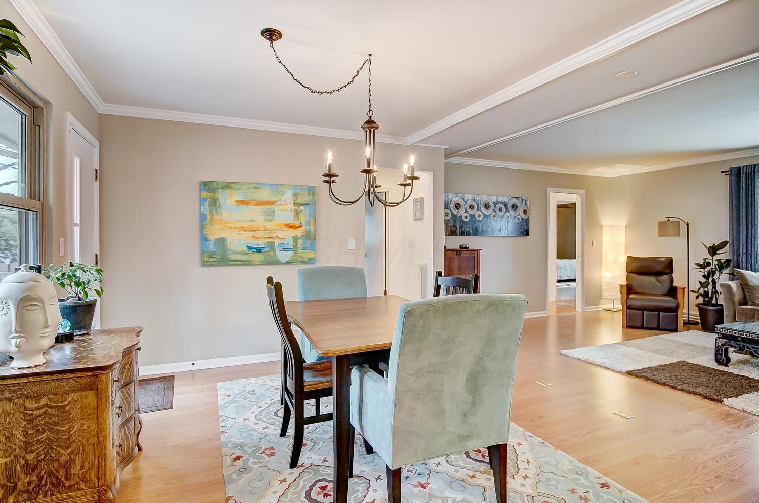 4164 Rowanne Road Columbus, OH 43214 - Photo 6 of 28 Gallery Image 6