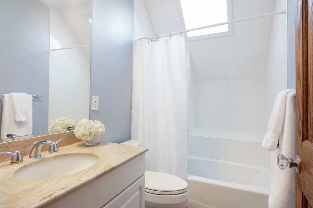 23 Harvard Avenue, Unit 2 Brookline, MA 02446 - Photo 15 of 25