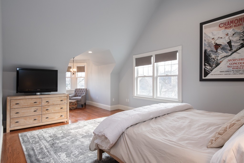 23 Harvard Avenue, Unit 2 Brookline, MA 02446 - Photo 19 of 25