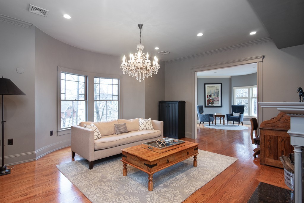 23 Harvard Avenue, Unit 2 Brookline, MA 02446 - Photo 5 of 25