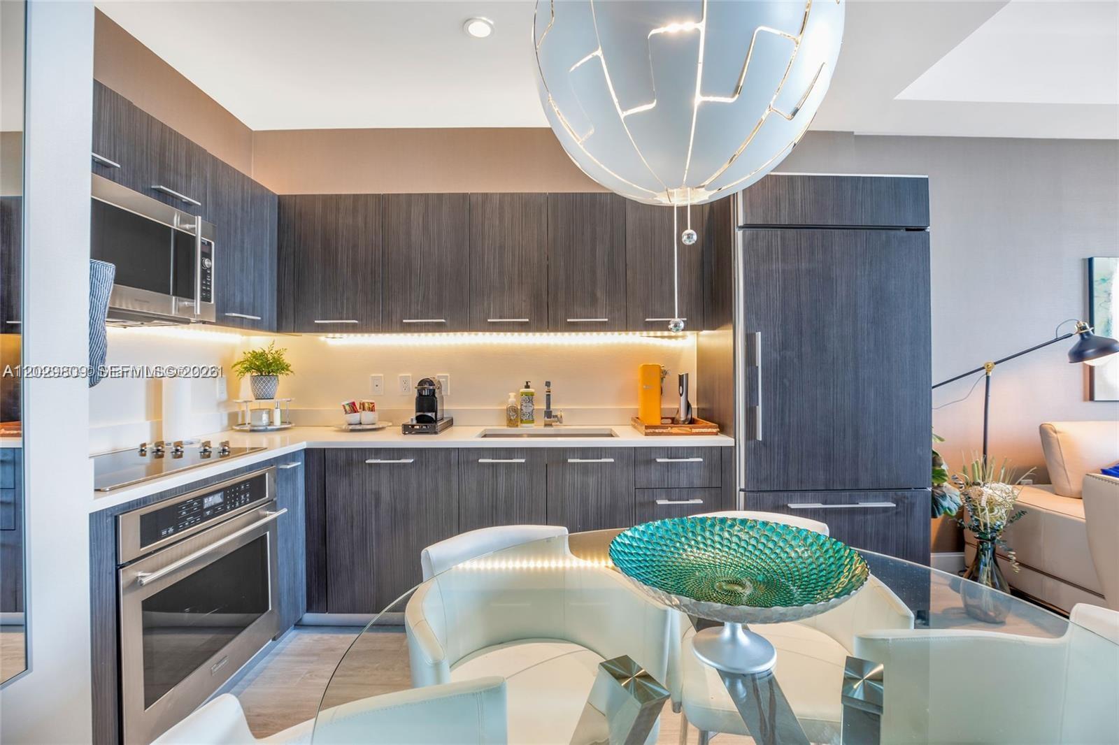 45 Southwest 9th Street, Unit 4204 Miami, FL 33130 - Photo 18 of 35