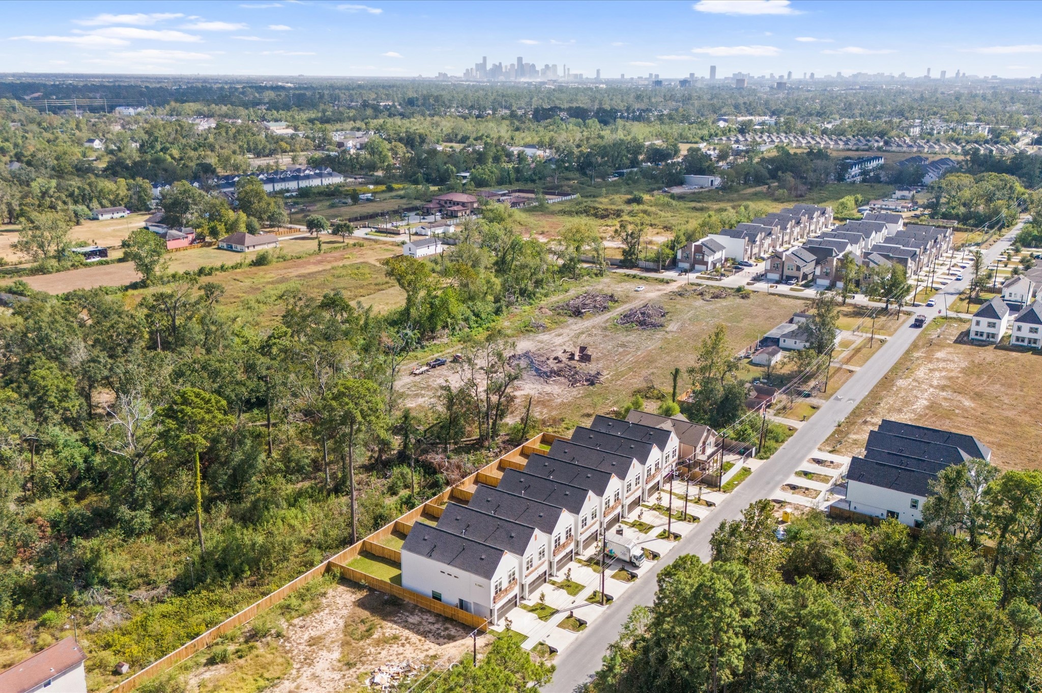 6058 Cebra Street Houston, TX 77091 - Photo 36 of 38 *Photos is from the previous phase*