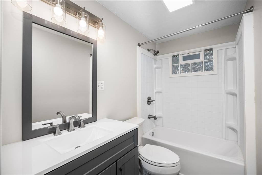 1299 Marshall Road Monaca, PA 15061 - Photo 9 of 25 Gallery Image 9