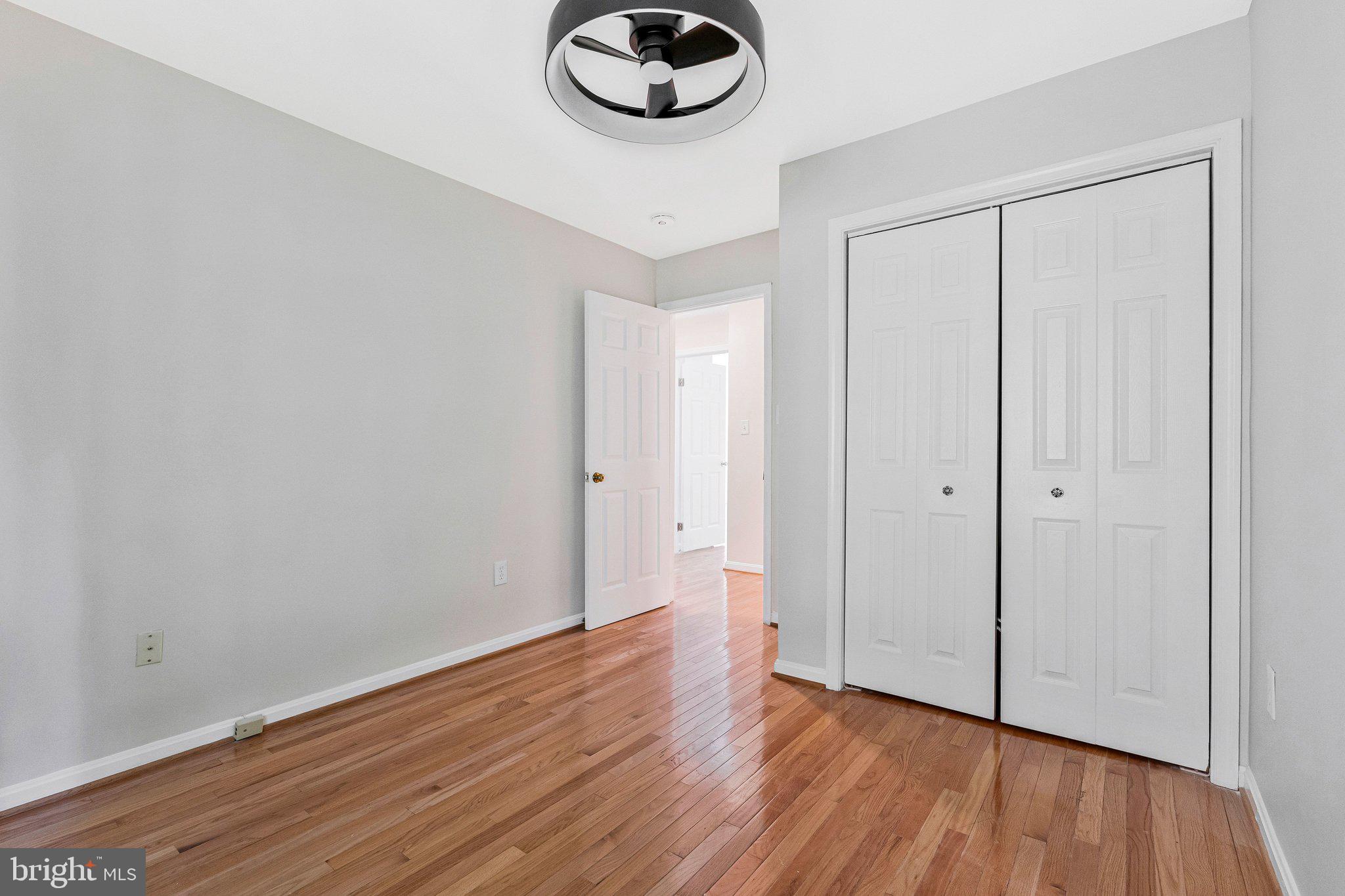 7204 Olde Lantern Way Springfield, VA 22152 - Photo 24 of 35 Gallery Image 24