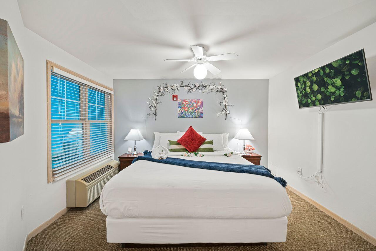 123 Center Street, Unit 212 Lake Geneva, WI 53147 - Photo 12 of 19 Bedroom