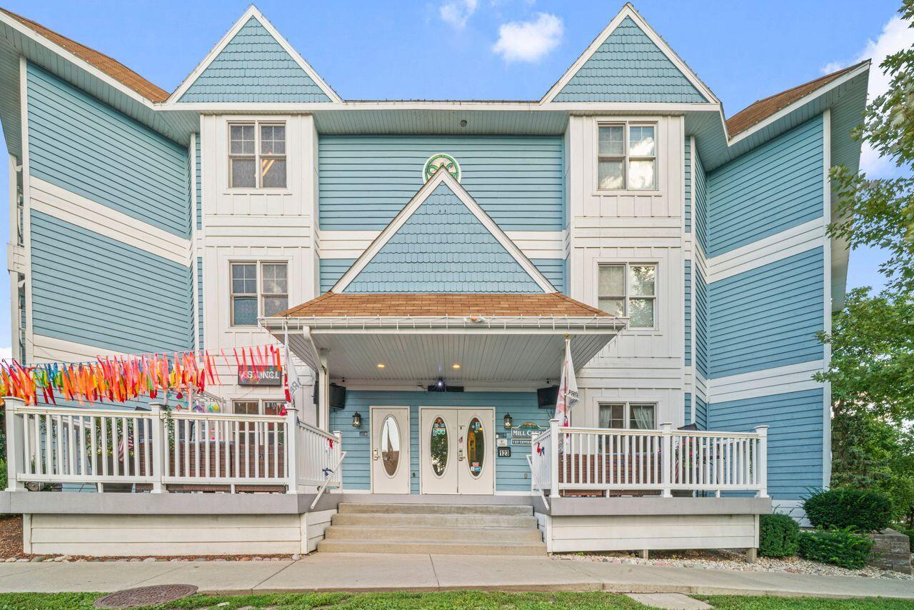 123 Center Street, Unit 212 Lake Geneva, WI 53147 - Photo 2 of 19 Mill Creek