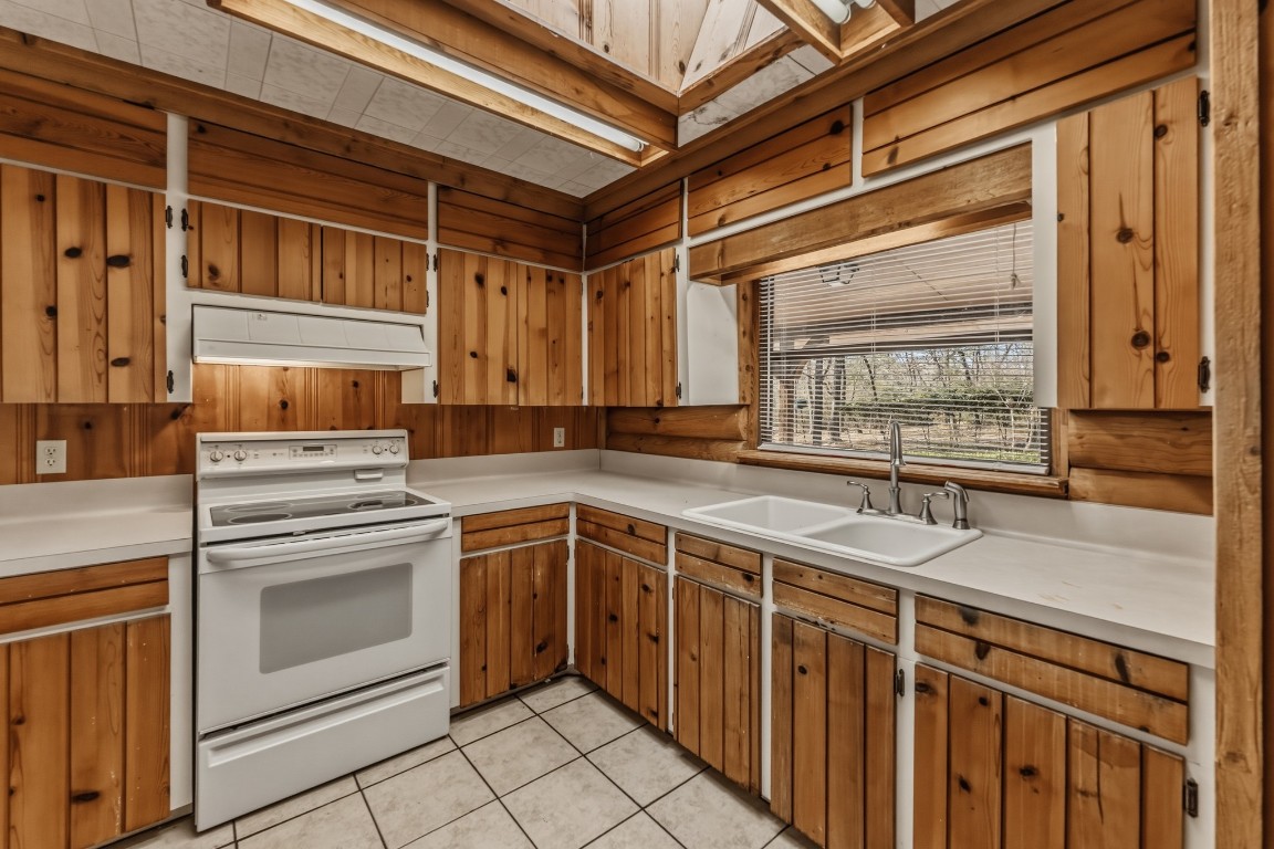 179 Main Street Huntsville, TX 77340 - Photo 11 of 41